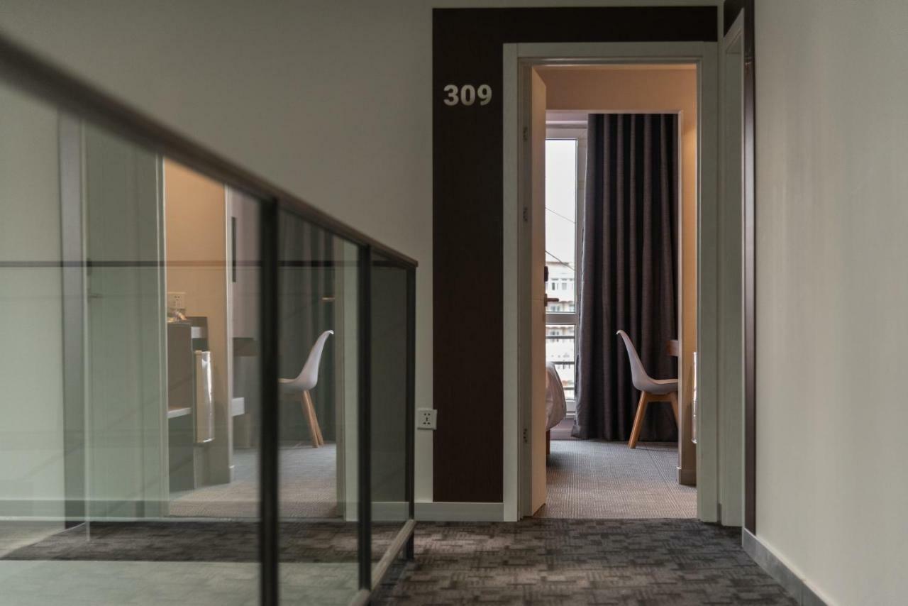 Edelweiss Art Hotel Ulaanbaatar Ngoại thất bức ảnh